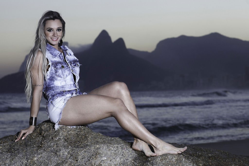 Juliana Salimeni #149371