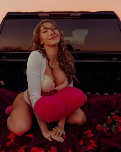 Jamie Lyn Rin photo 153535