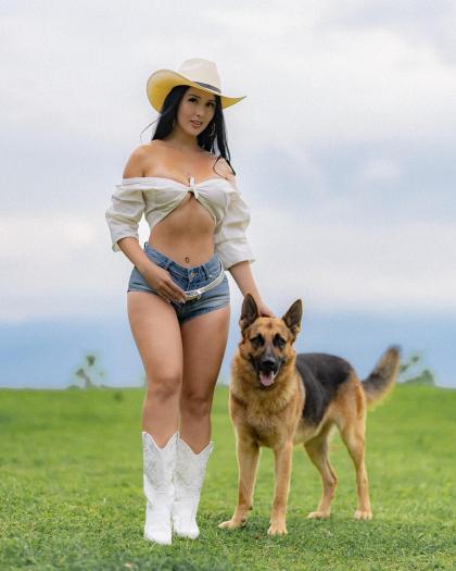 Kate Carvajal photo 153708