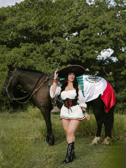 Kate Carvajal photo 153800