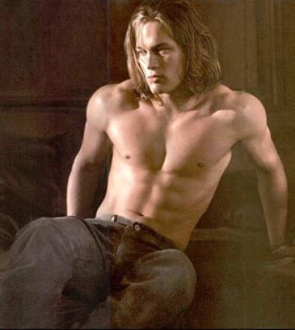 Travis Fimmel