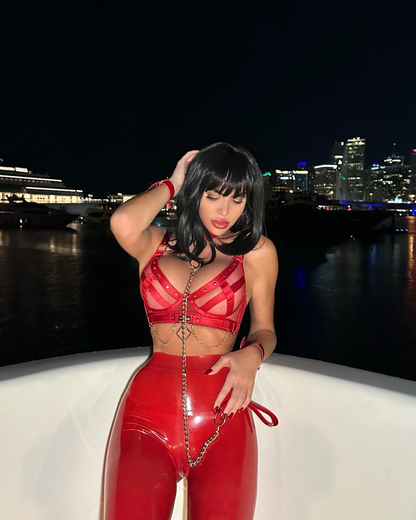 Anastasia Skyline #39156