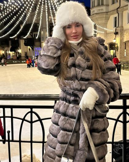 Anastasia Skyline photo 39152