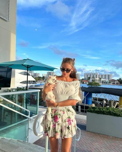 Anastasia Skyline photo 39160