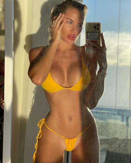 Anastasia Skyline photo 39187