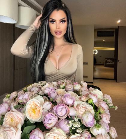 Michelle photo 39229