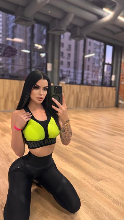 Michelle photo 39230