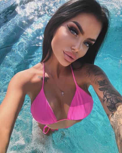 Michelle photo 39260