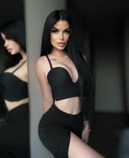 Michelle photo 39268