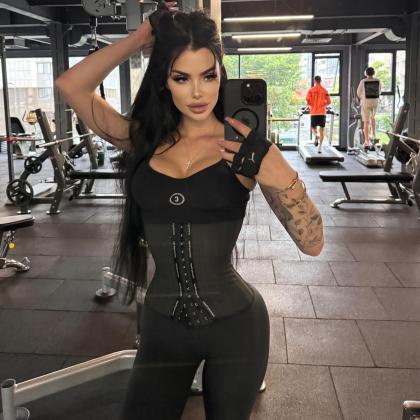 Michelle photo 39288