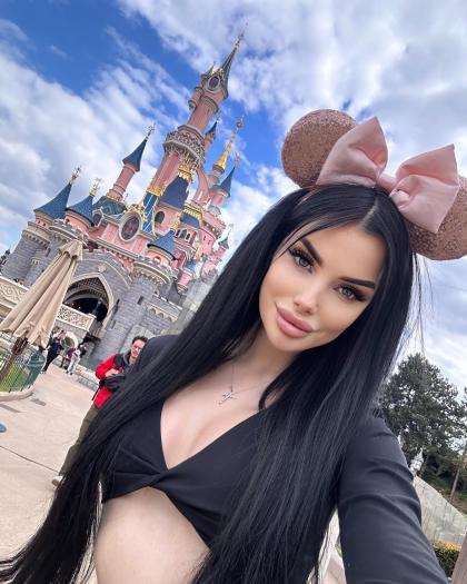 Michelle photo 39308