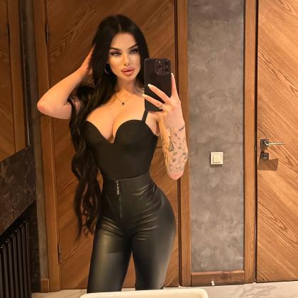 Michelle photo 39322