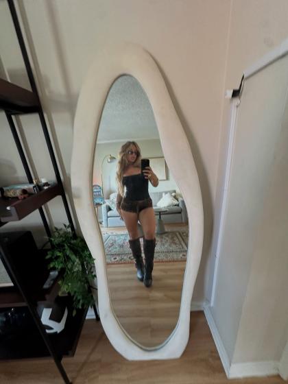 Kayla Manousselis