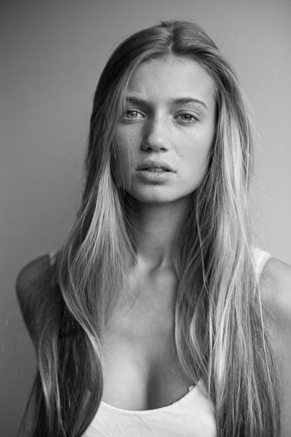 Gabriella Holsten
