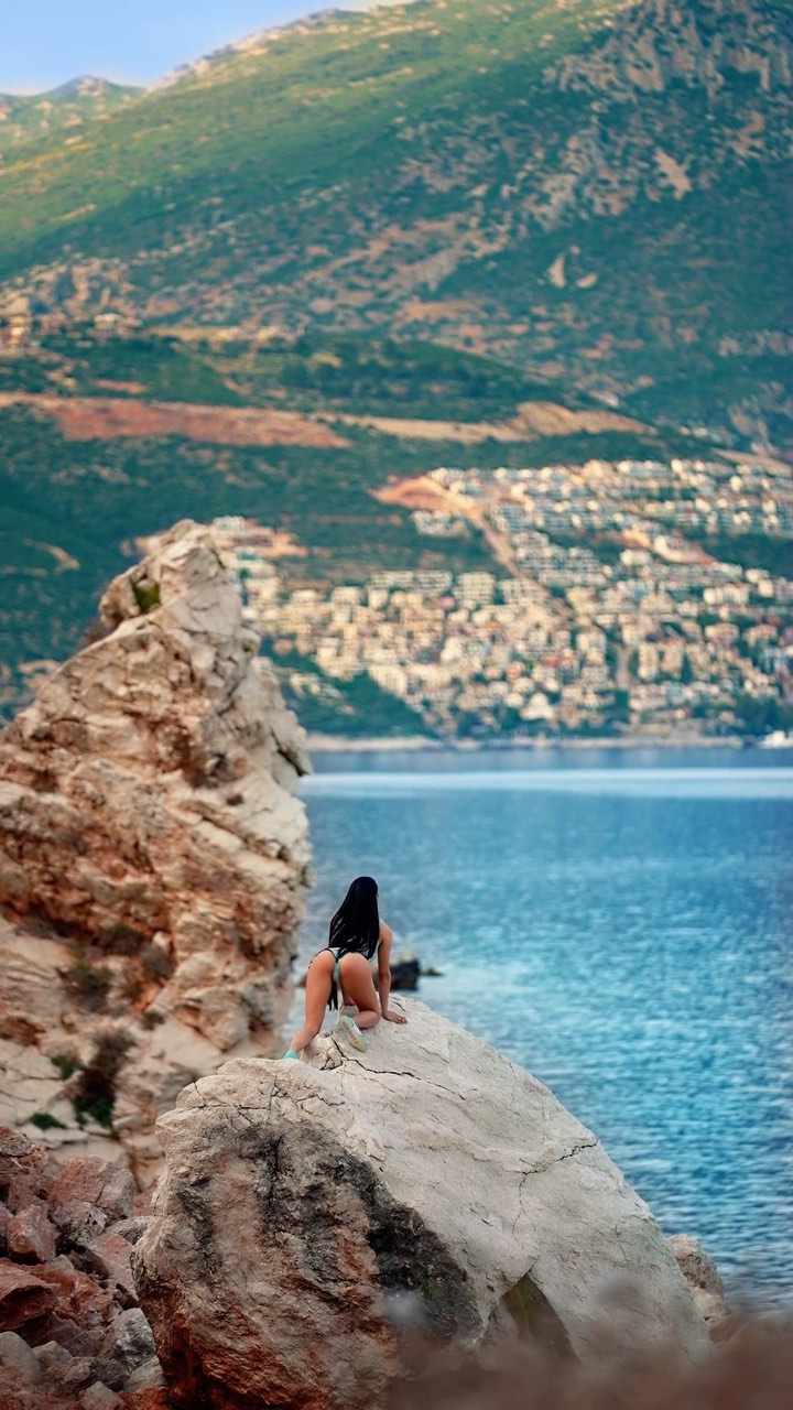 Helga Lovekaty #10150