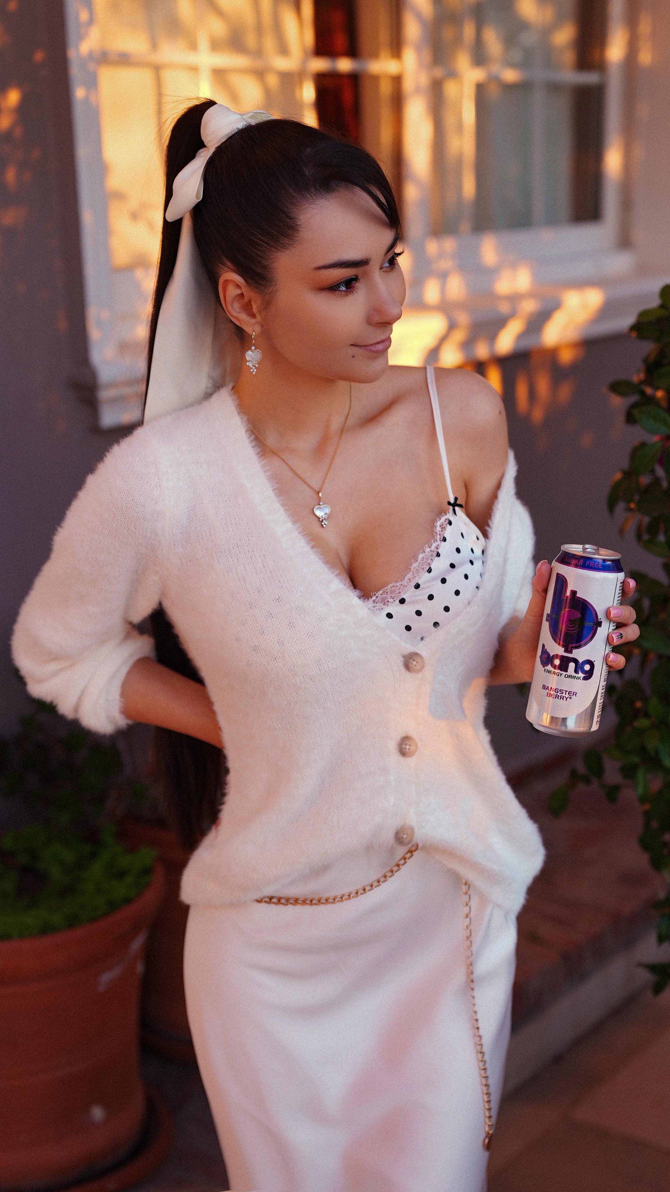 Helga Lovekaty #10190