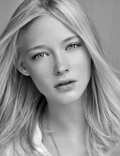 Riley Hillyer