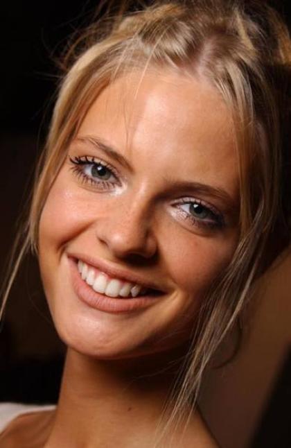 Julia Stegner