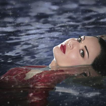 Cyrine Abdelnour photo 162394