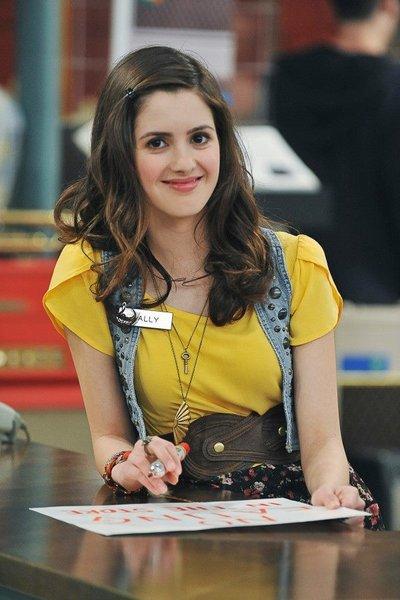 Laura Marano #163069