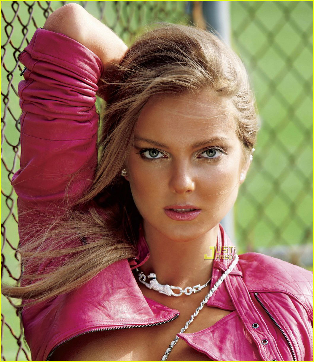 Eniko Mihalik #163403