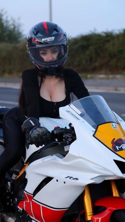 Alex Mucci photo 29272