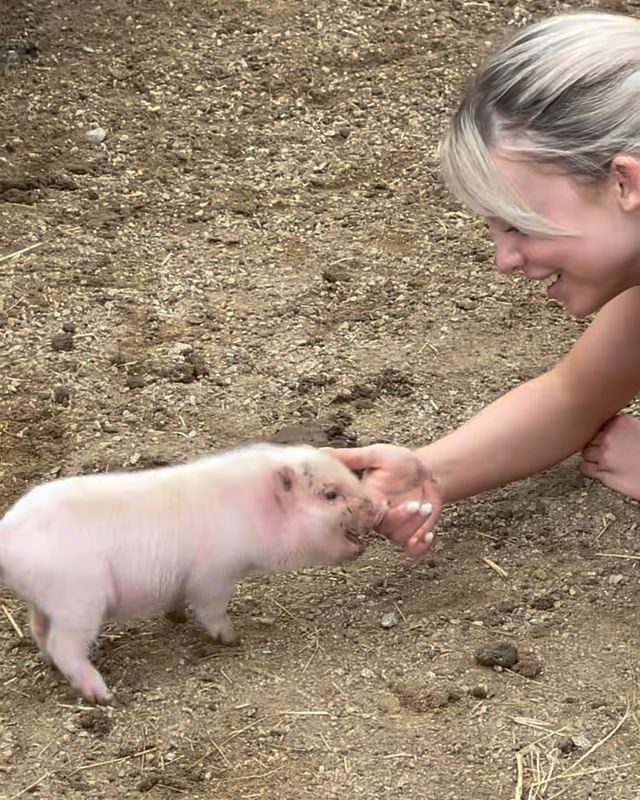 Emma Sophia Kotos #39712