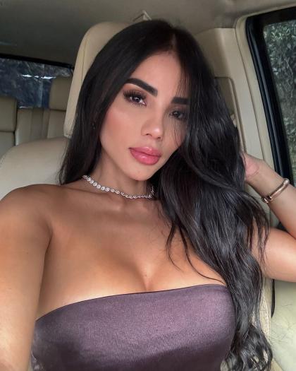 Karina Garcia photo 50544