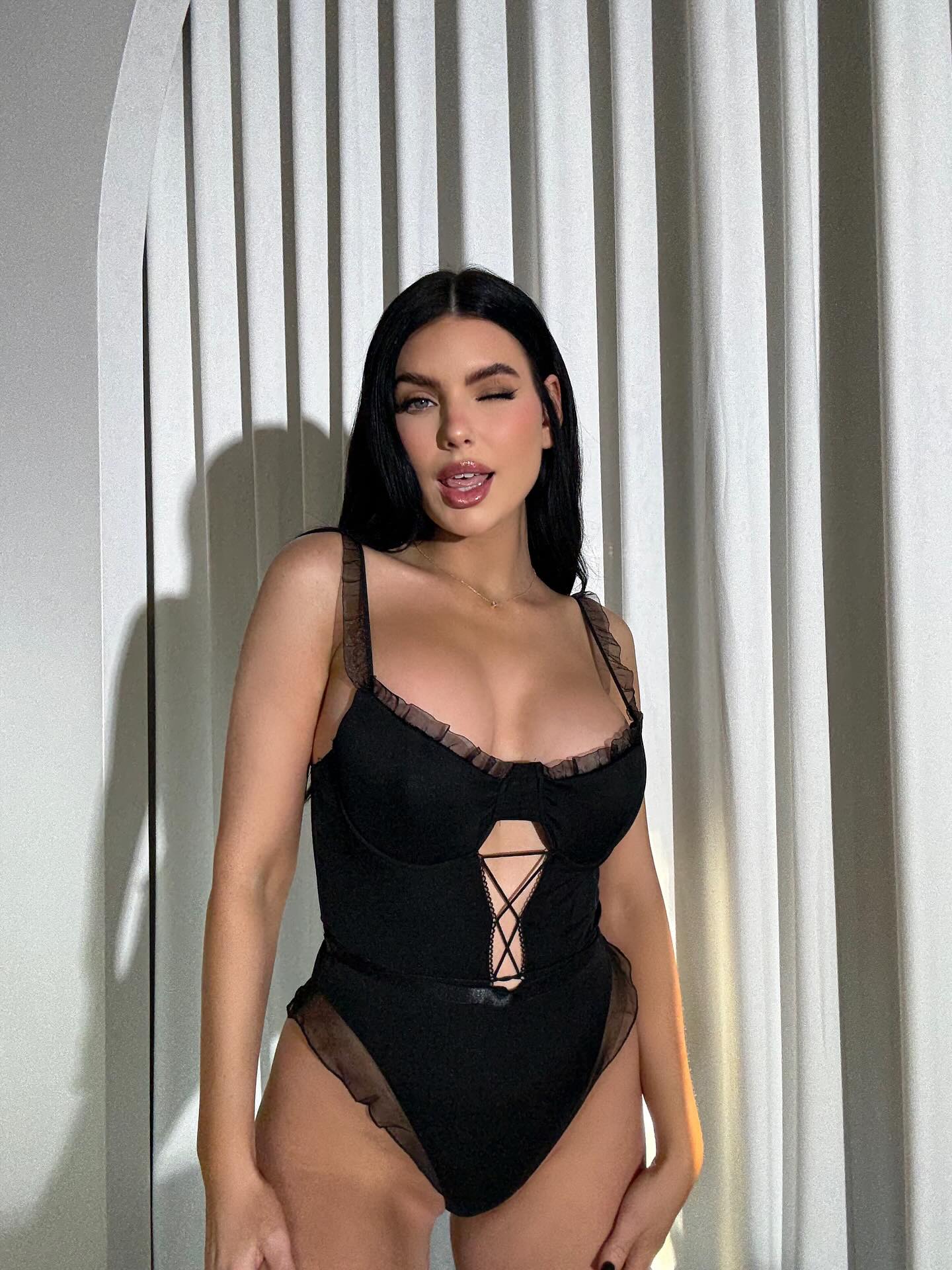 Nicole Thorne #170035