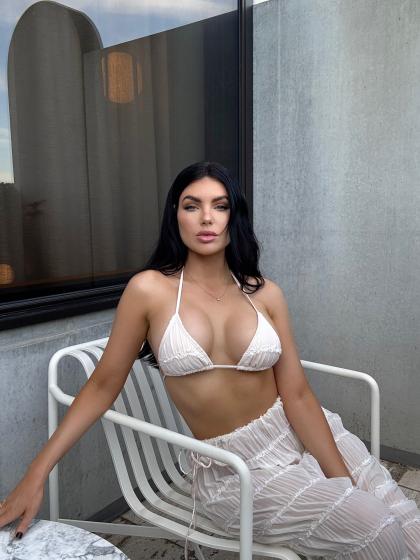 Nicole Thorne photo 170005