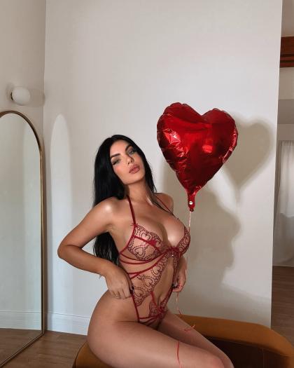 Nicole Thorne photo 170010