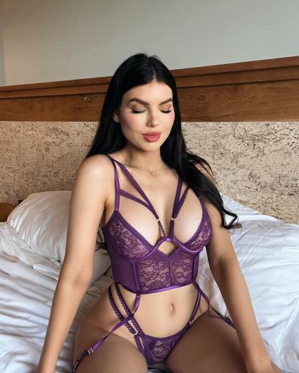 Nicole Thorne photo 170100