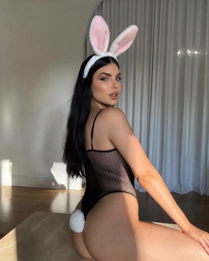 Nicole Thorne photo 170114