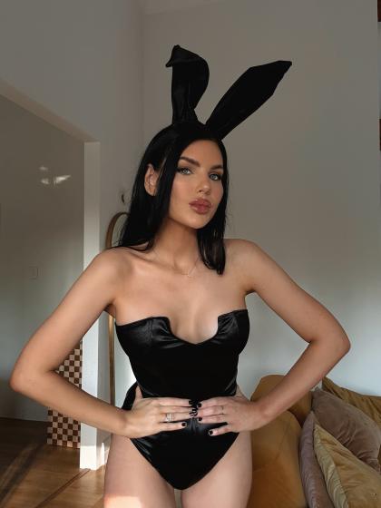 Nicole Thorne photo 170133