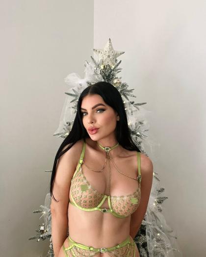 Nicole Thorne photo 170140