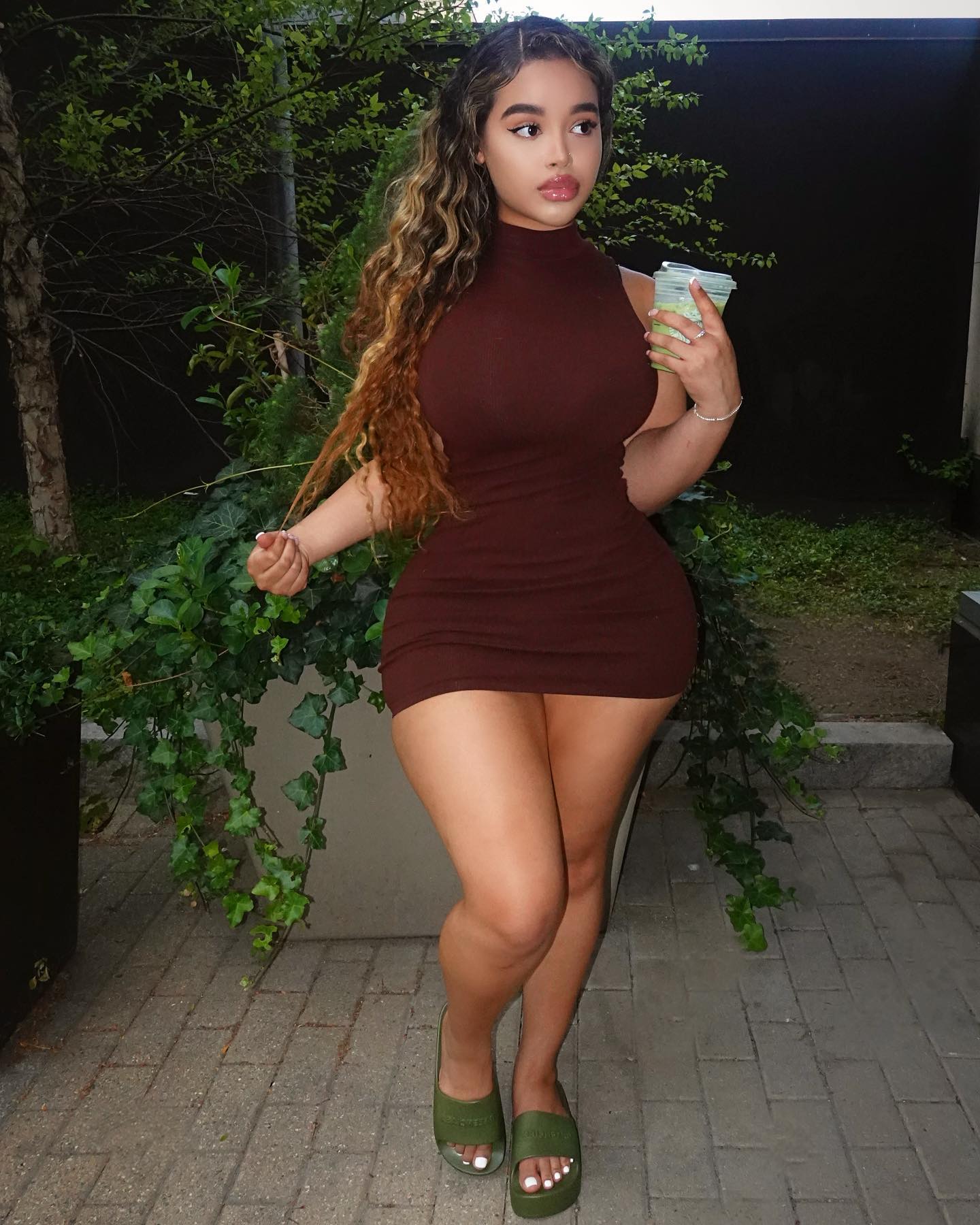 Giselle Lynette #170577