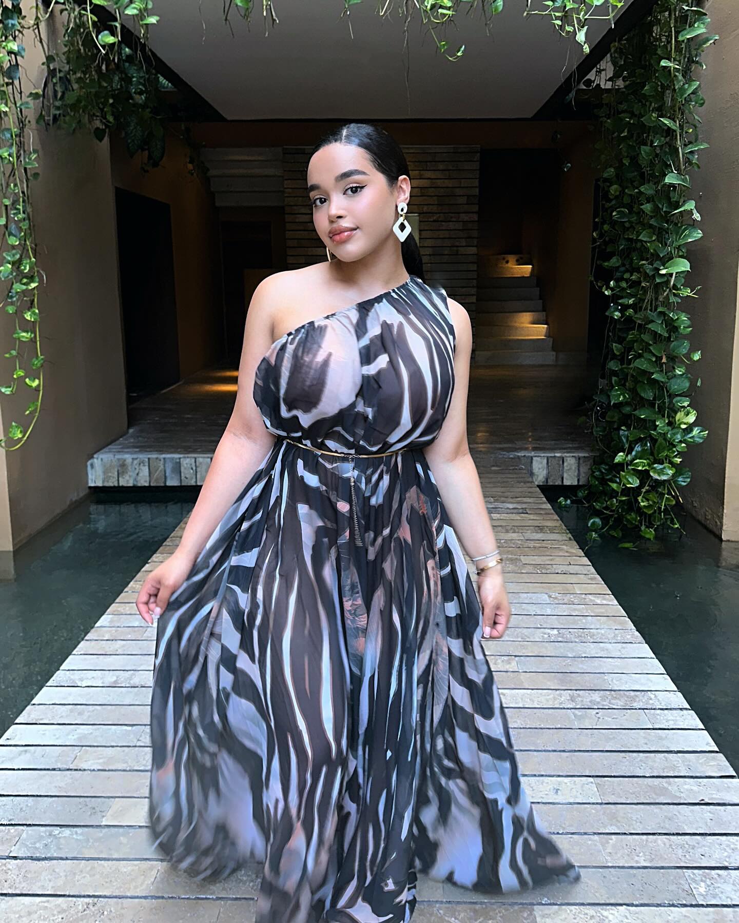 Giselle Lynette #170627