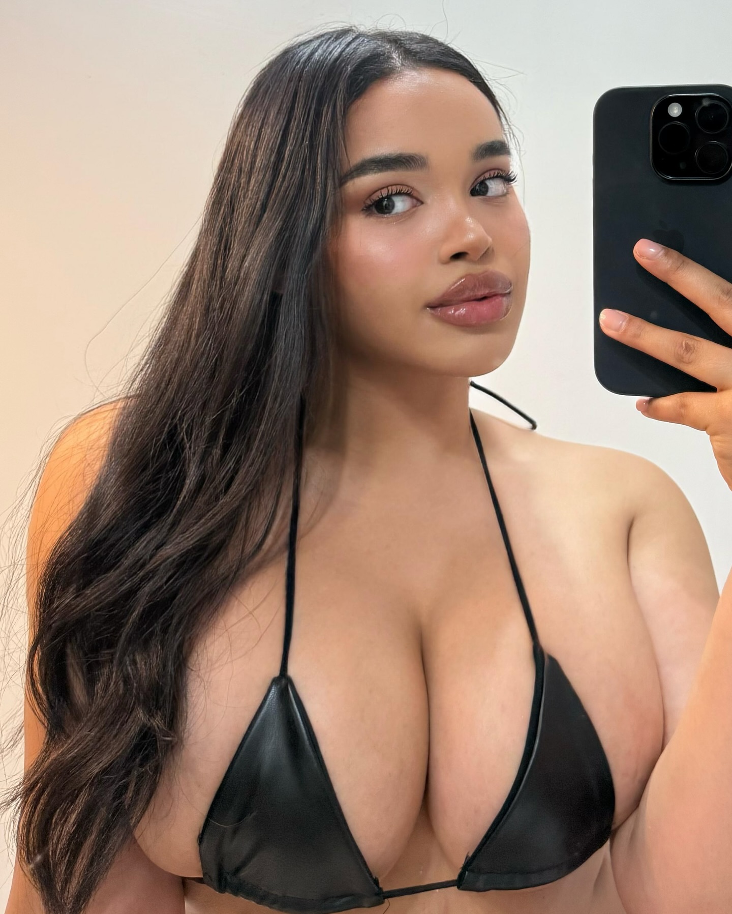 Giselle Lynette #170679