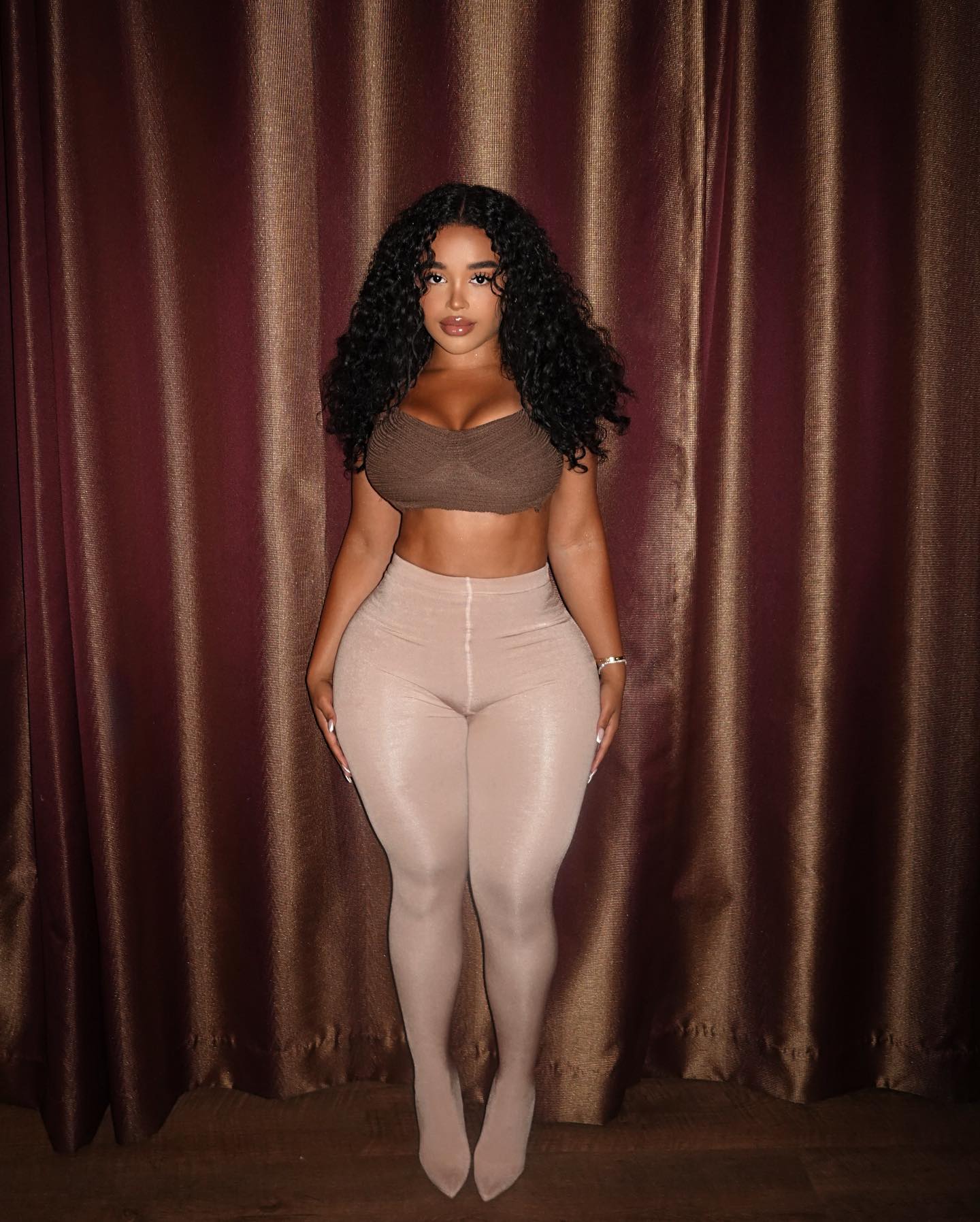 Giselle Lynette #170740