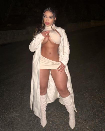 Giselle Lynette photo 170611