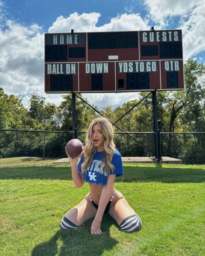 Autumn Renae photo 171945