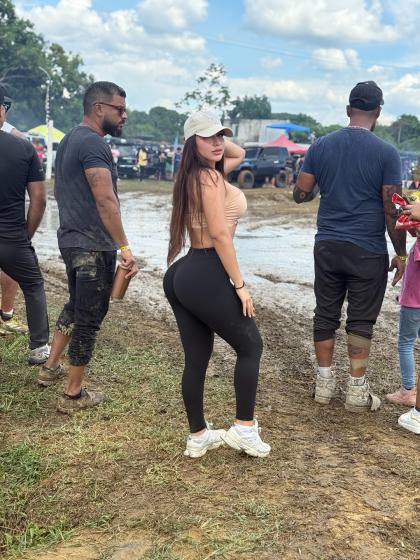 Esthefania Hernandez photo 173165