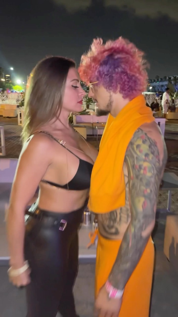 Francia James #11440