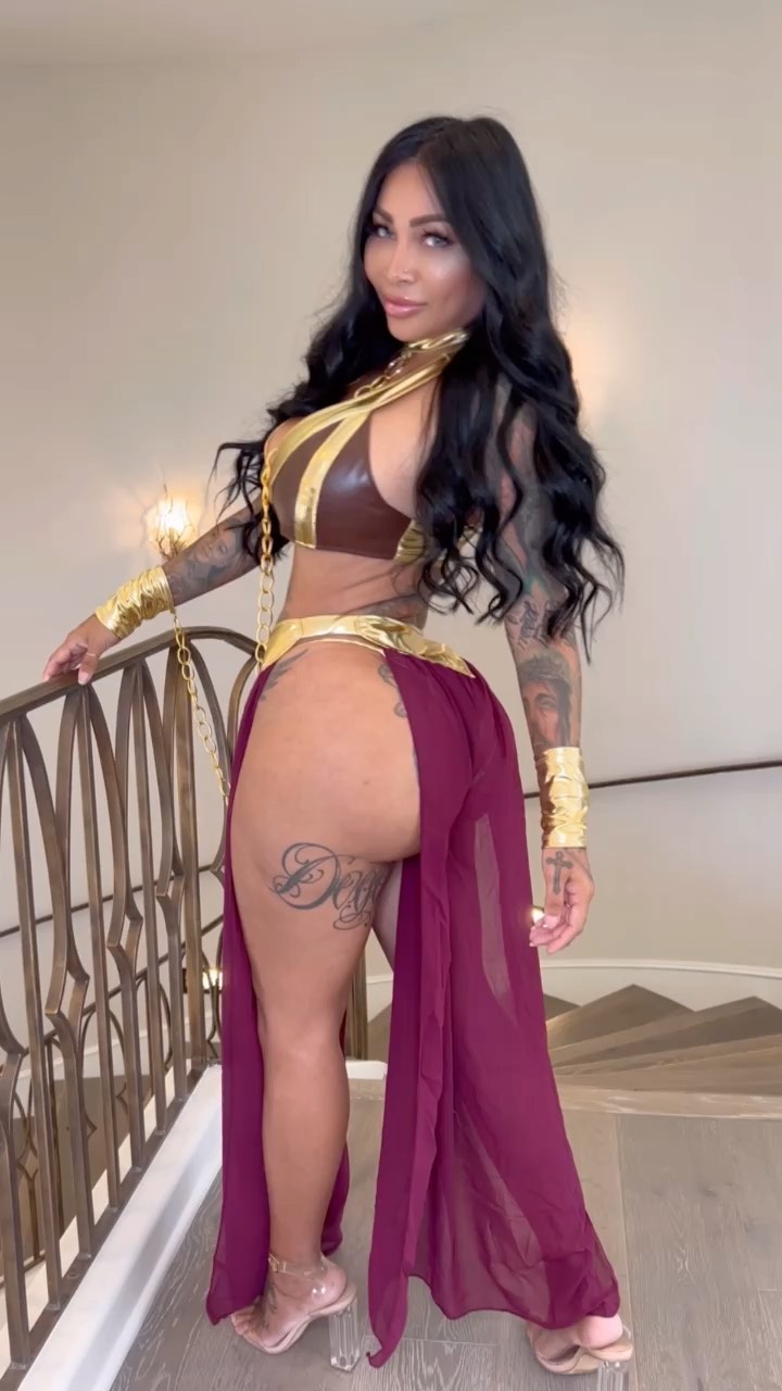 Brittanya Razavi #11530