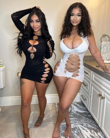 Brittanya Razavi photo 11534