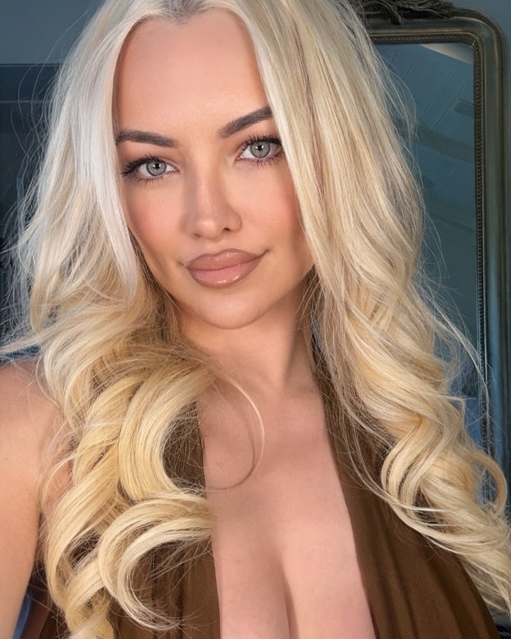 Lindsey Pelas #175427