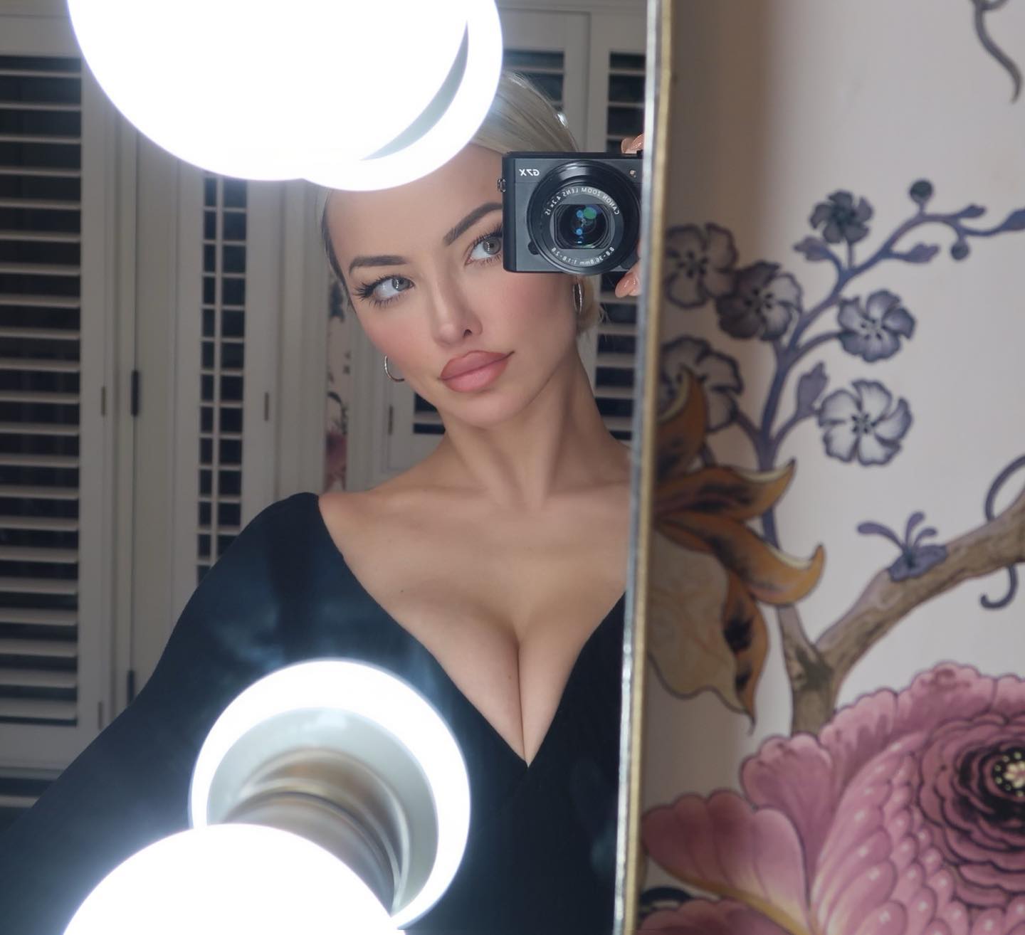 Lindsey Pelas #175436