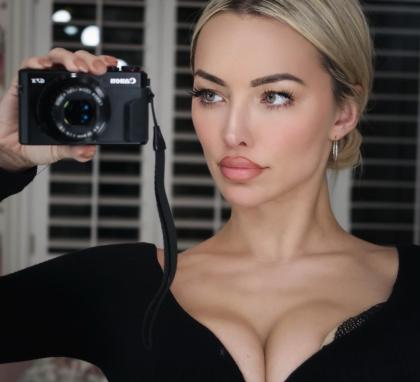 Lindsey Pelas photo 175437