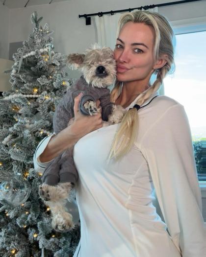 Lindsey Pelas photo 175446