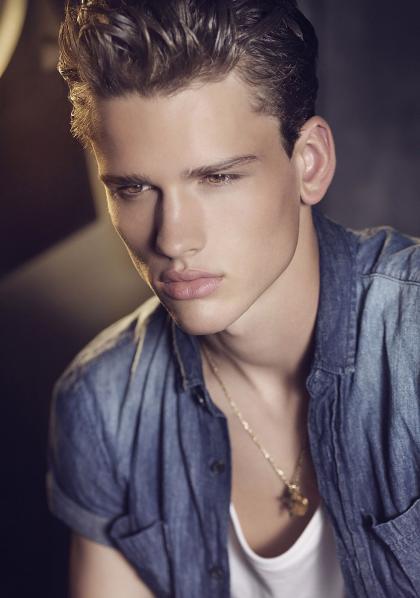 Simon Nessman